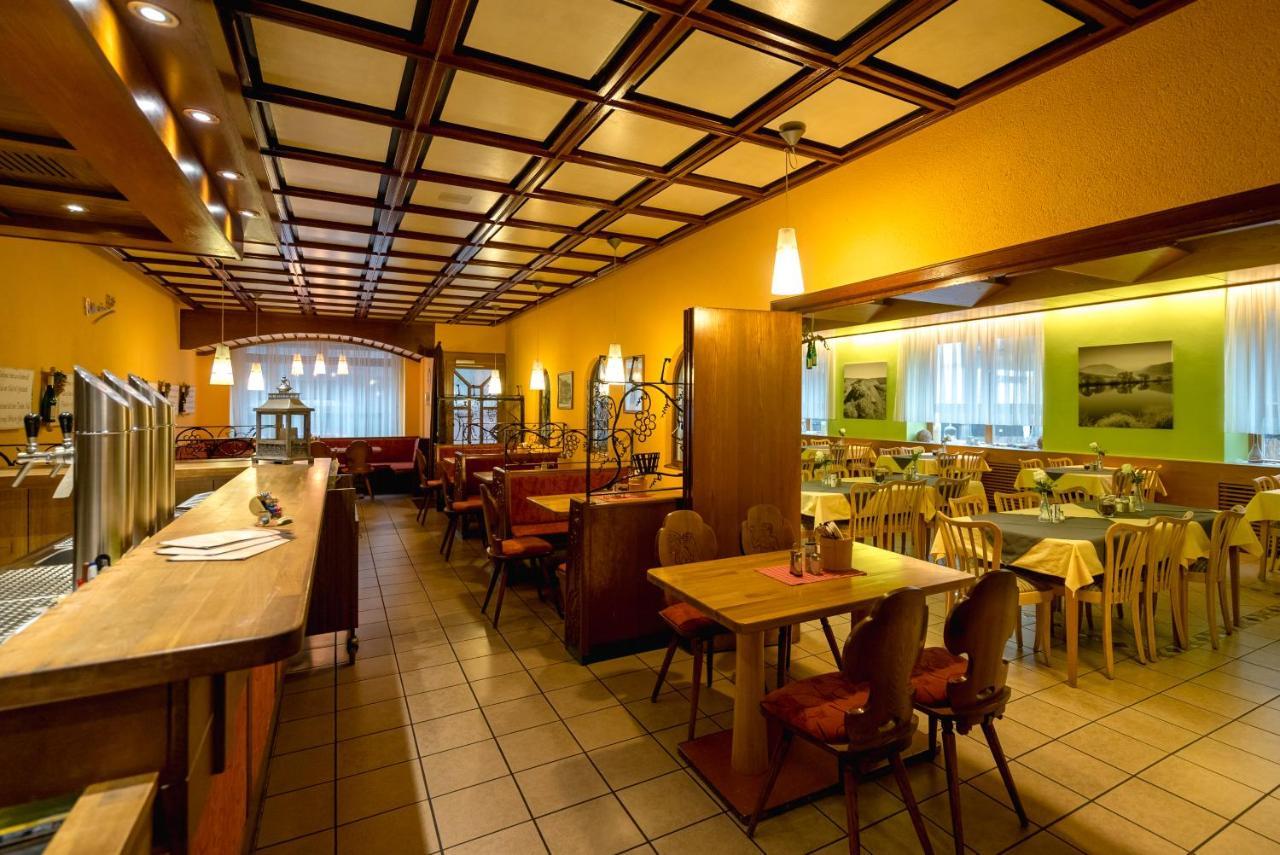 Central-Hotel Verbandsgemeinde Verbandsgemeinde Traben-Trarbach Buitenkant foto