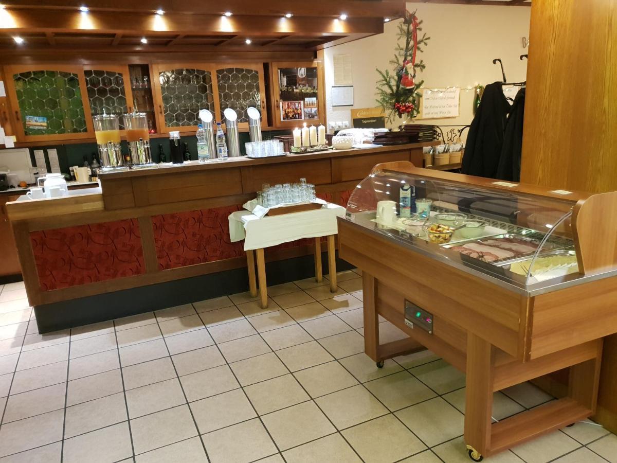 Central-Hotel Verbandsgemeinde Verbandsgemeinde Traben-Trarbach Buitenkant foto